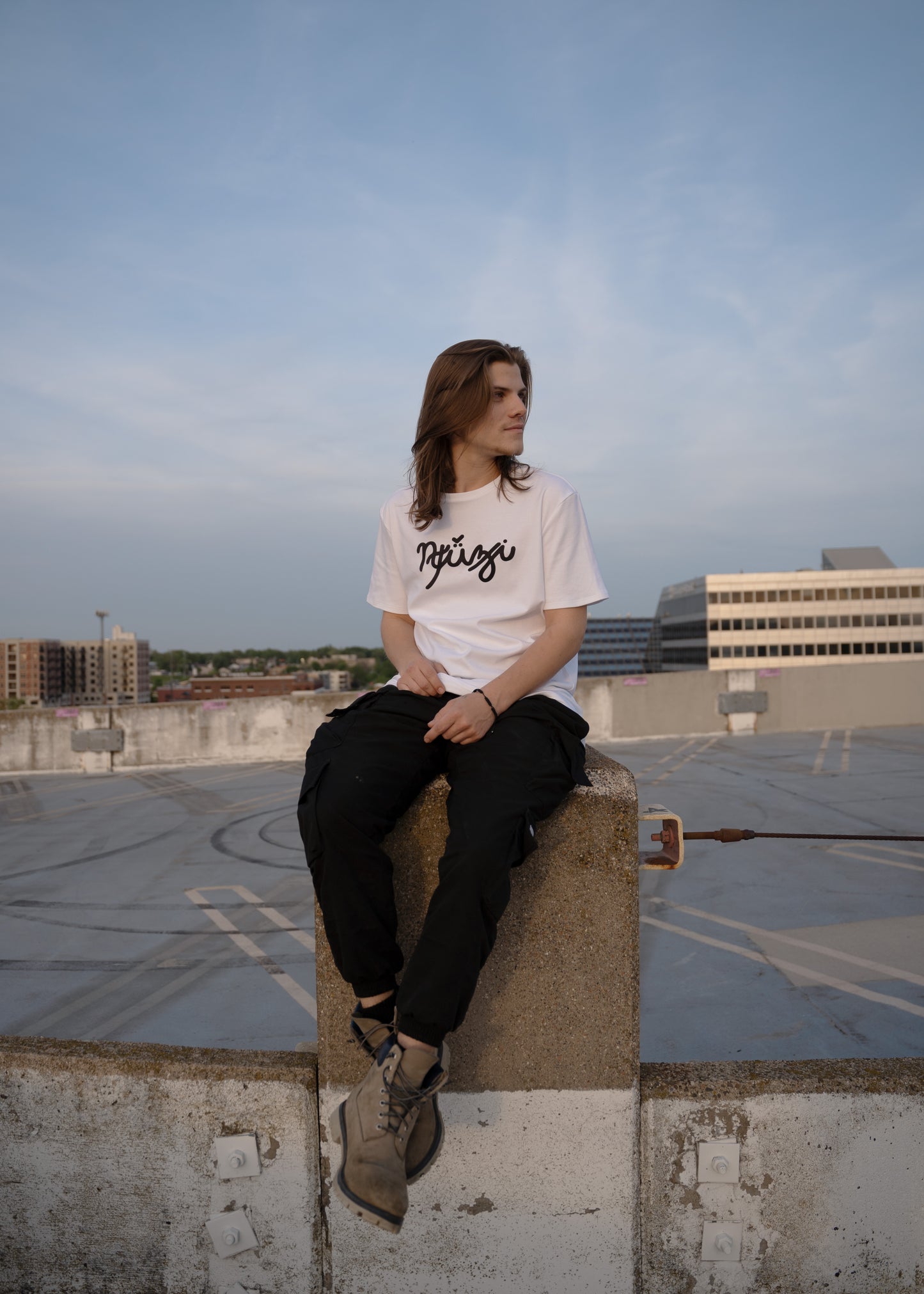 TAGGED T-SHIRT - WHITE